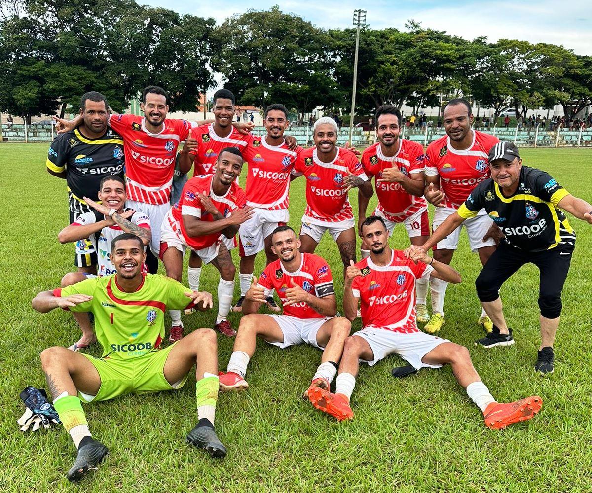 VAZANTE VENCE O NACIONAL E GARANTE CLASSIFICAÇÃO ANTECIPADA NA COPA REGIONAL AMAPAR