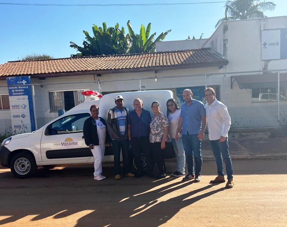 DISTRITO DE VAZAMOR É CONTEMPLADO COM AMBULÂNCIA PARA ATENDER A COMUNIDADE E REGIÃO