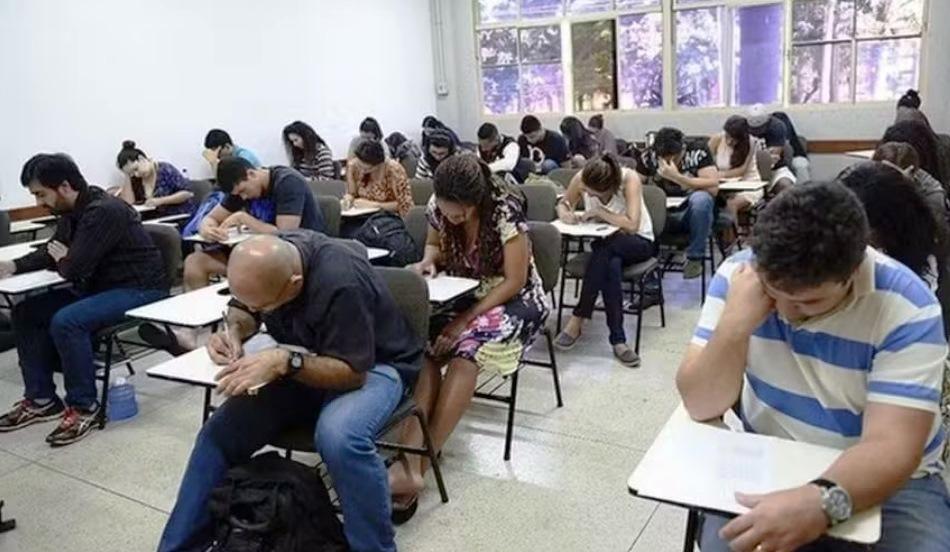 GOVERNO ADIA “ENEM DOS CONCURSOS” DEVIDO ÀS CHUVAS NO RIO DO GRANDE DO SUL