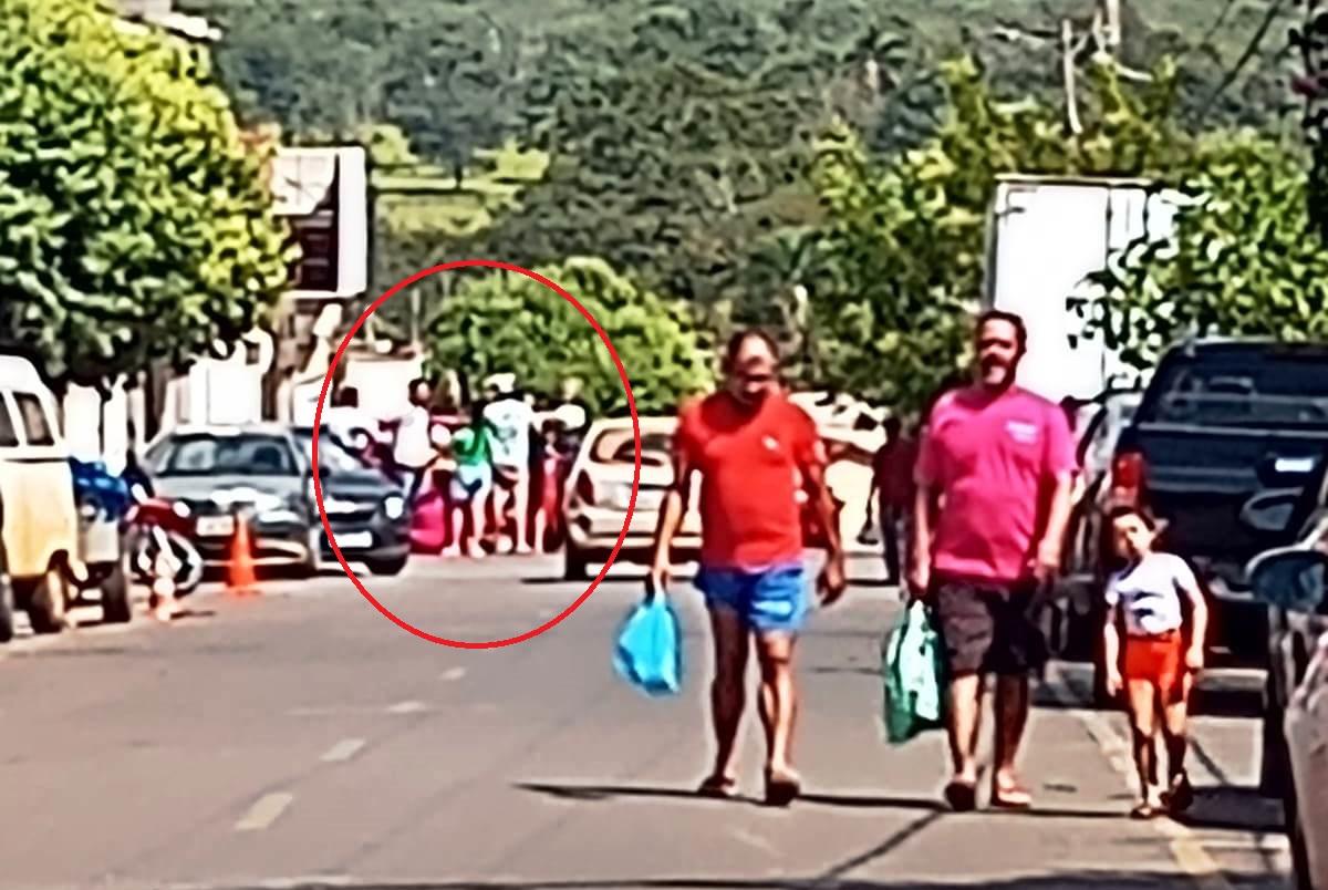 POLÍCIA MILITAR REGISTRA ACIDENTE ENVOLVENDO CARRO E MOTO EM VAZANTE