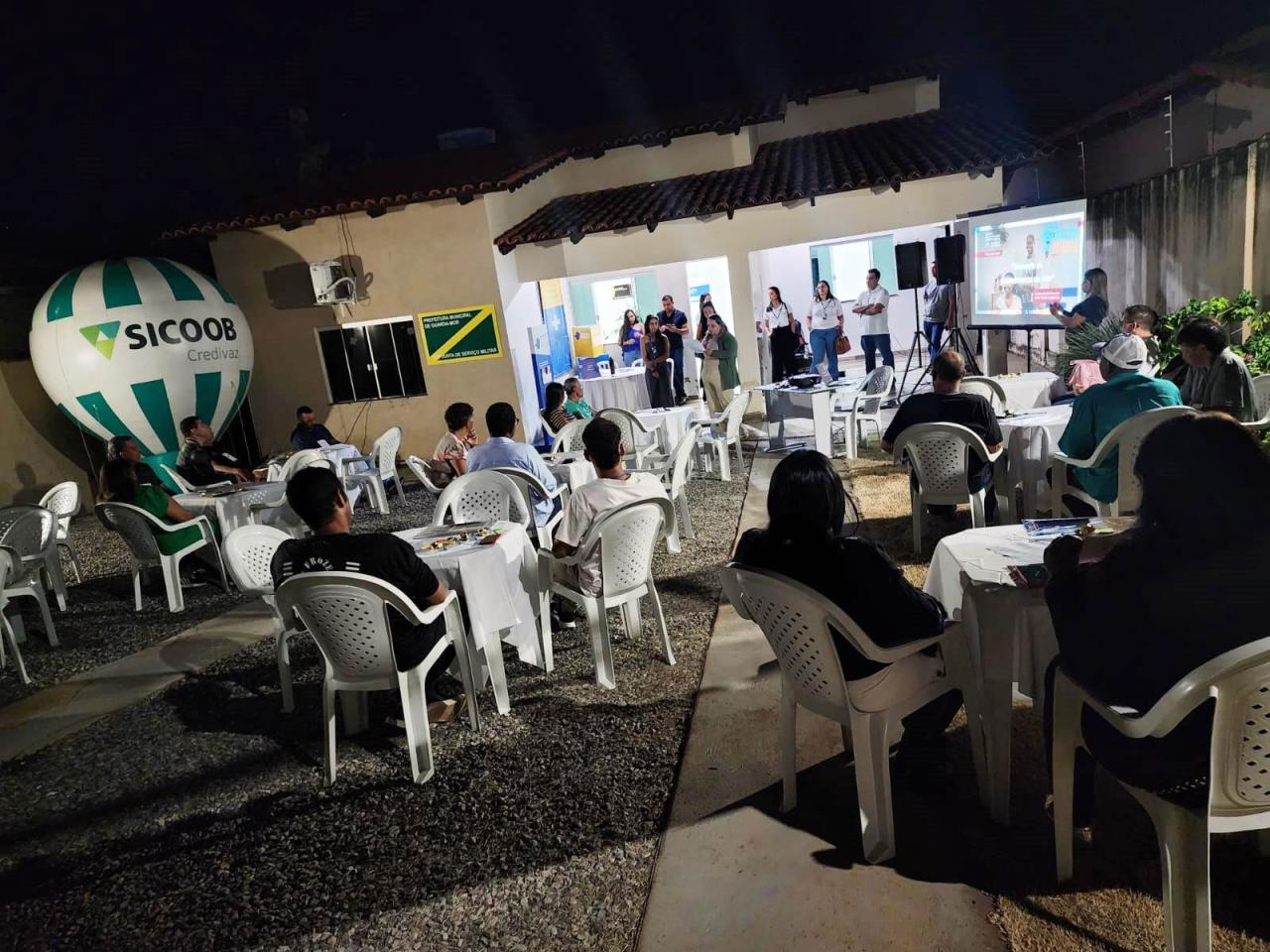 SICOOB CREDIVAZ INCENTIVA MICROEMPREENDEDORES EM WORKSHOP EM GUARDA-MOR