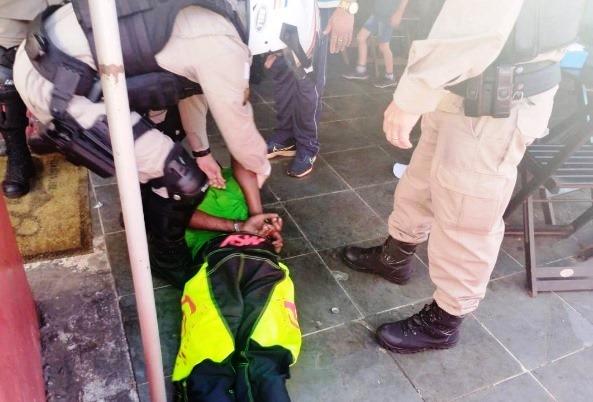 LADRÃO É RECONHECIDO VESTINDO ROUPAS FURTADAS DA VÍTIMA E ACABA PRESO EM PATOS DE MINAS
