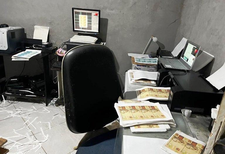 PF FECHA FÁBRICA QUE PRODUZIU METADE DAS NOTAS FALSAS EM CIRCULAÇÃO NO PAÍS
