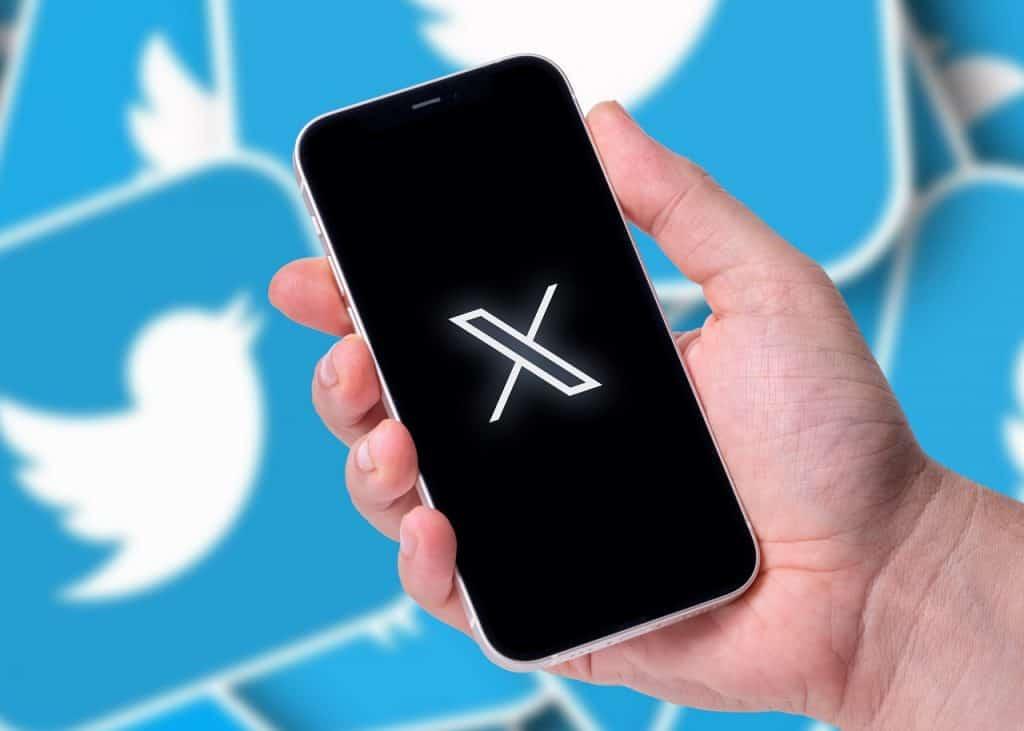 MINISTRO DO STF MANDA SUSPENDER O X (TWITTER) DO BRASIL