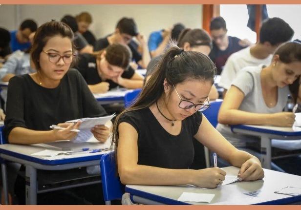 MULHERES SUPERAM NÚMERO DE HOMENS INSCRITOS NO ‘ENEM DOS CONCURSOS’