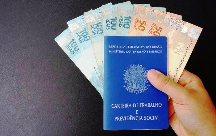 EMPRESAS PREPARAM PAGAMENTO DO 13º SALÁRIO RELATIVO A 2024