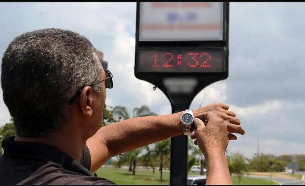 GOVERNO DESCARTA RETORNO DO HORÁRIO DE VERÃO EM 2024