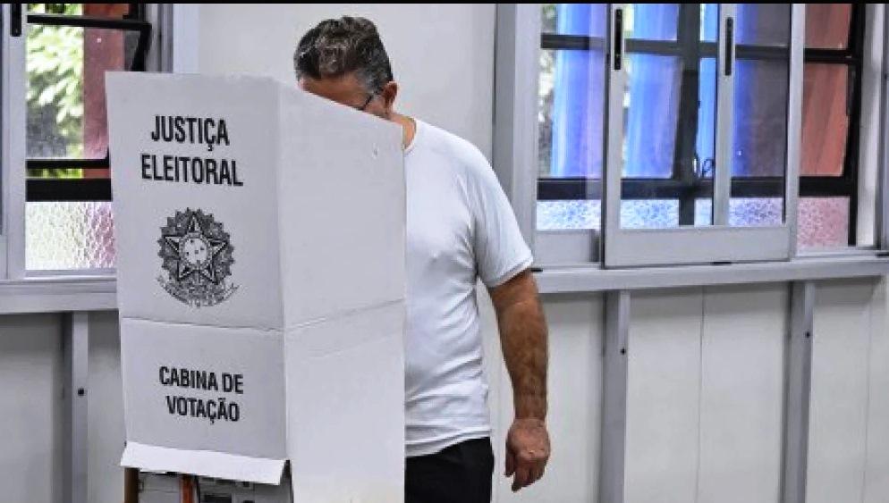 ELEITORES QUE NÃO VOTARAM EM 2024 PODEM JUSTIFICAR AUSÊNCIA ATÉ O DIA 5 DE DEZEMBRO
