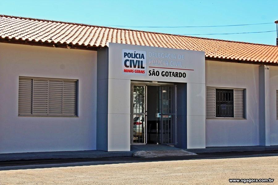 FILHO DE VEREADOR ATIRA PARA O ALTO EM FESTA DE CONFRATERNIZAÇÃO E ATINGE COLUNA DE ADOLESCENTE EM SÃO GOTARDO