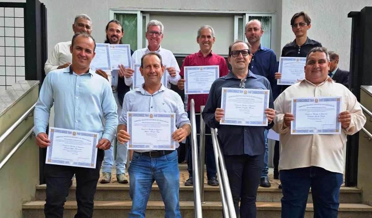 ZICO É DIPLOMADO PARA ASSUMIR O QUARTO MANDATO COMO PREFEITO DE LAGAMAR
