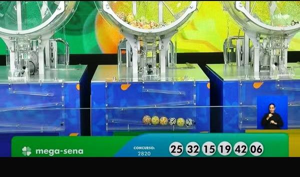 APOSTA SIMPLES DO RIO DE JANEIRO LEVA PRÊMIO DE QUASE R$ 29 MILHÕES DA MEGA-SENA