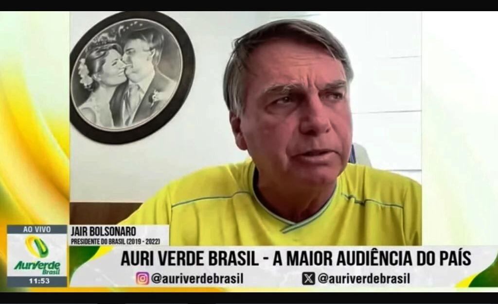 BOLSONARO DIZ QUE ACORDA TODOS OS DIAS 'COM A SENSAÇÃO DA PF NA PORTA'