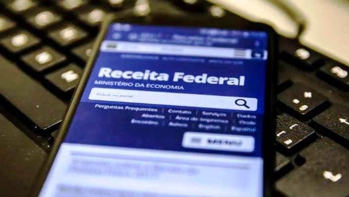 GOVERNO DEVE AMPLIAR FAIXA DE ISENÇÃO DO IMPOSTO DE RENDA PARA R$ 3.036