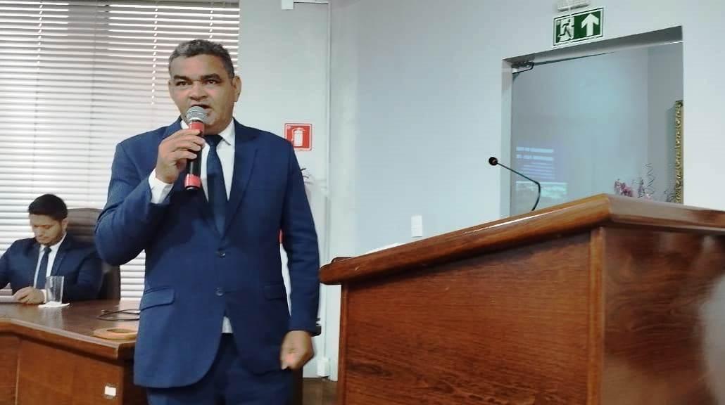 PREFEITO DE GUARDA-MOR INICIA SEGUNDO MANDATO COM NOVOS COMPROMISSOS DE GOVERNO