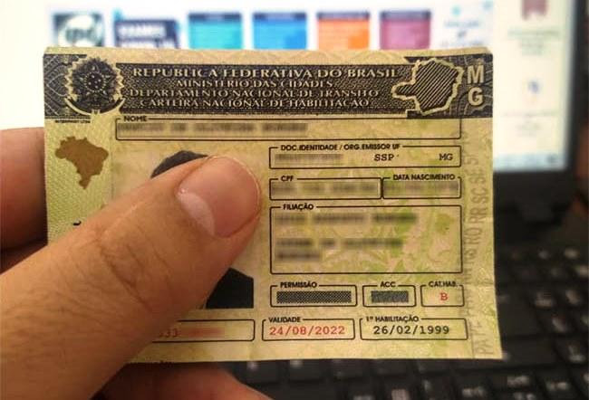 GOVERNO DE MINAS DIGITALIZA SERVIÇOS RELACIONADOS A INFRAÇÕES DE TRÂNSITO