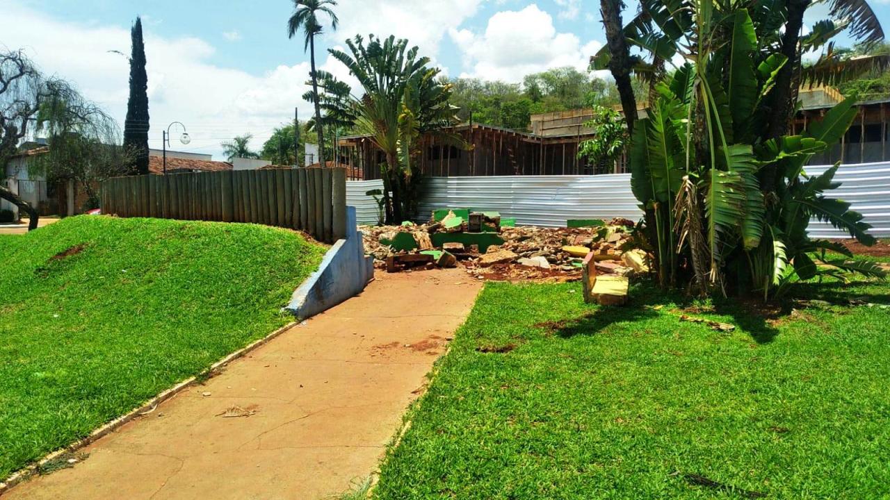 JUIZ DA COMARCA AUTORIZA PROSSEGUIMENTO DAS OBRAS NA PRAÇA DO CENTRO CULTURAL DE VAZANTE