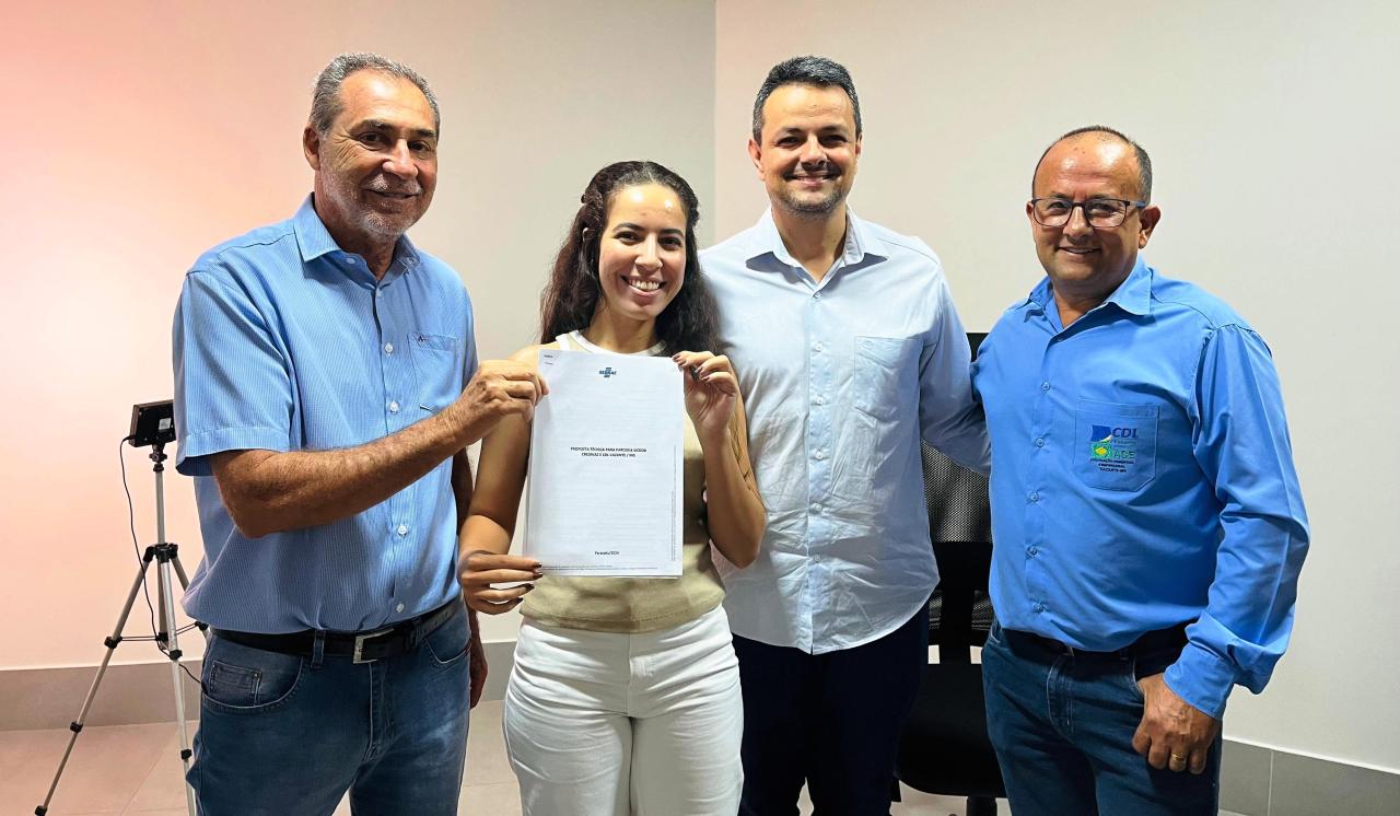 SICOOB CREDIVAZ LANÇA PROJETO PARA PROMOVER O DESENVOLVIMENTO DE EMPRESAS EM VAZANTE