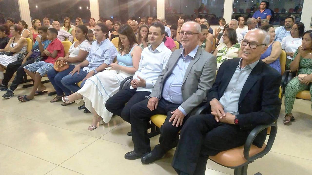 EX-PREFEITO DE VAZANTE ENALTECE LEGADO DE ANTÔNIO ANDRADE