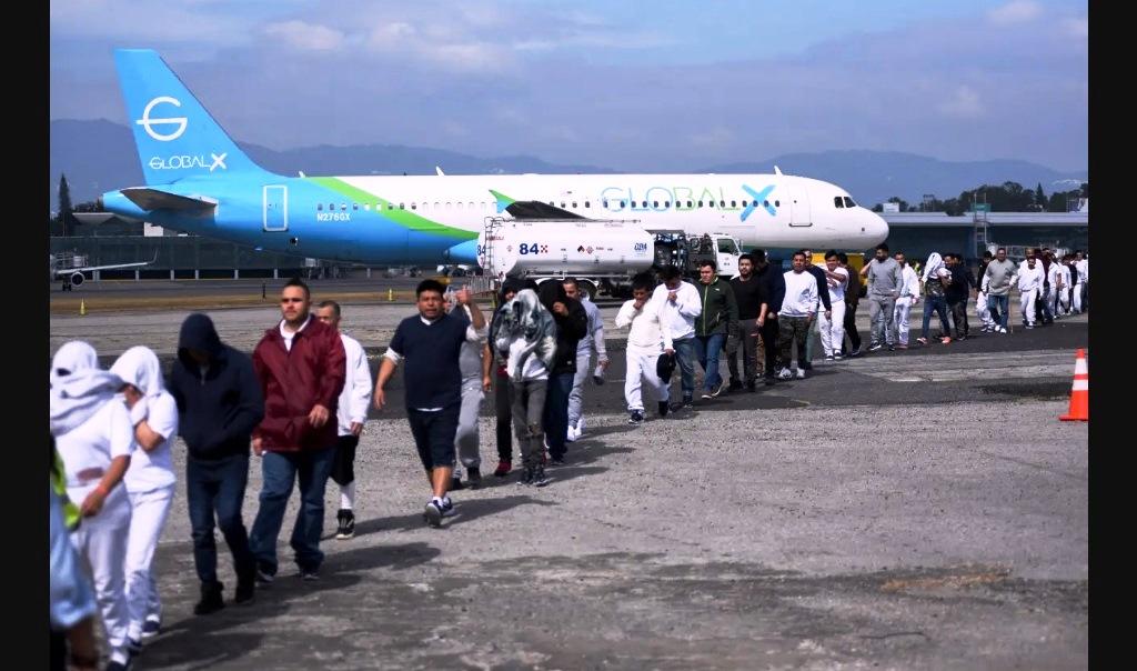 GOVERNO AMERICANO ANUNCIA PROGRAMA DE ‘AUTODEPORTAÇÃO’ PARA IMIGRANTES ILEGAIS