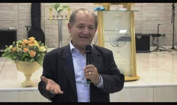 MISSIONÁRIO PODE SUBSTITUIR O DEPUTADO EDUARDO BOLSONARO NA CÂMARA FEDERAL