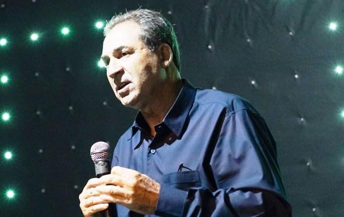 PRESIDENTE DO SICOOB CREDIVAZ COMPLETA 17 ANOS NO COMANDO DA COOPERATIVA EM 2025