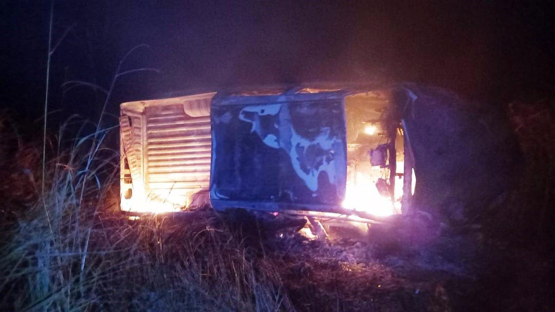 ACIDENTE MATA MOTORISTA E DEIXA DUAS PESSOAS FERIDAS NA MG-410 NO MUNICÍPIO DE PRESIDENTE OLEGÁRIO