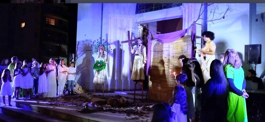 PATOS DE MINAS: PEÇA DA ‘PAIXÃO DE CRISTO’ É CRITICADA POR SUPOSTO VIÉS POLÍTICO