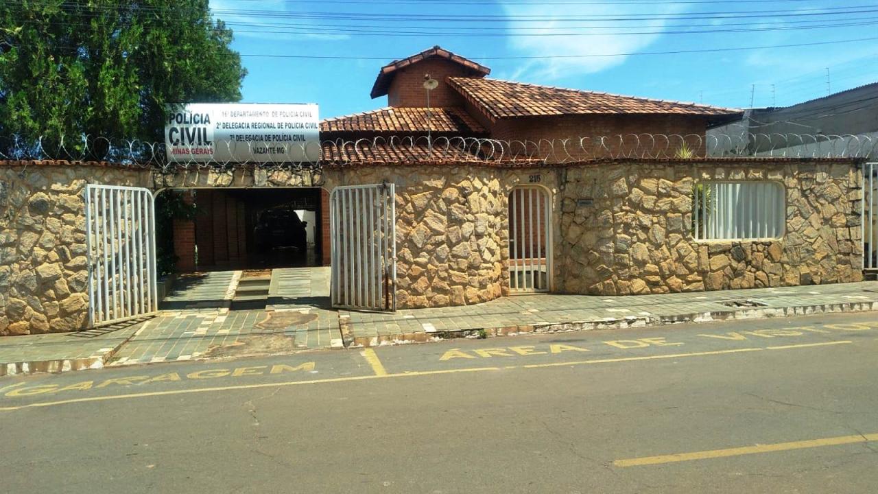 POLÍCIA MILITAR DE VAZANTE PRENDE AUTOR DE FURTO EM COMÉRCIO DA CIDADE