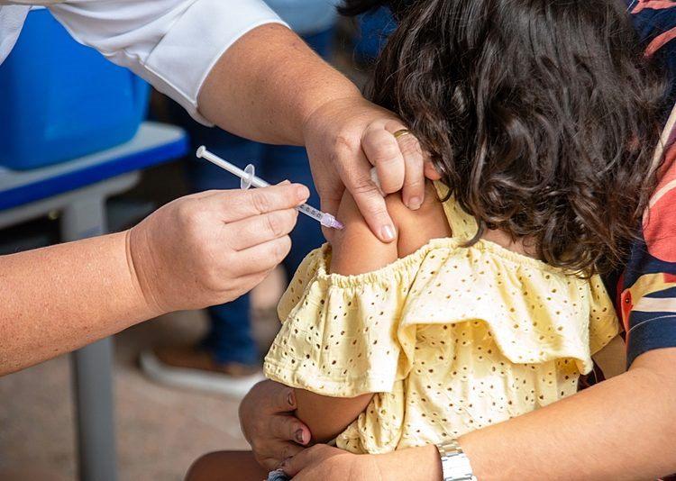 MINAS ESTÁ ENTRE OS 10 ESTADOS COM MENOR COBERTURA VACINAL CONTRA GRIPE DO PAÍS