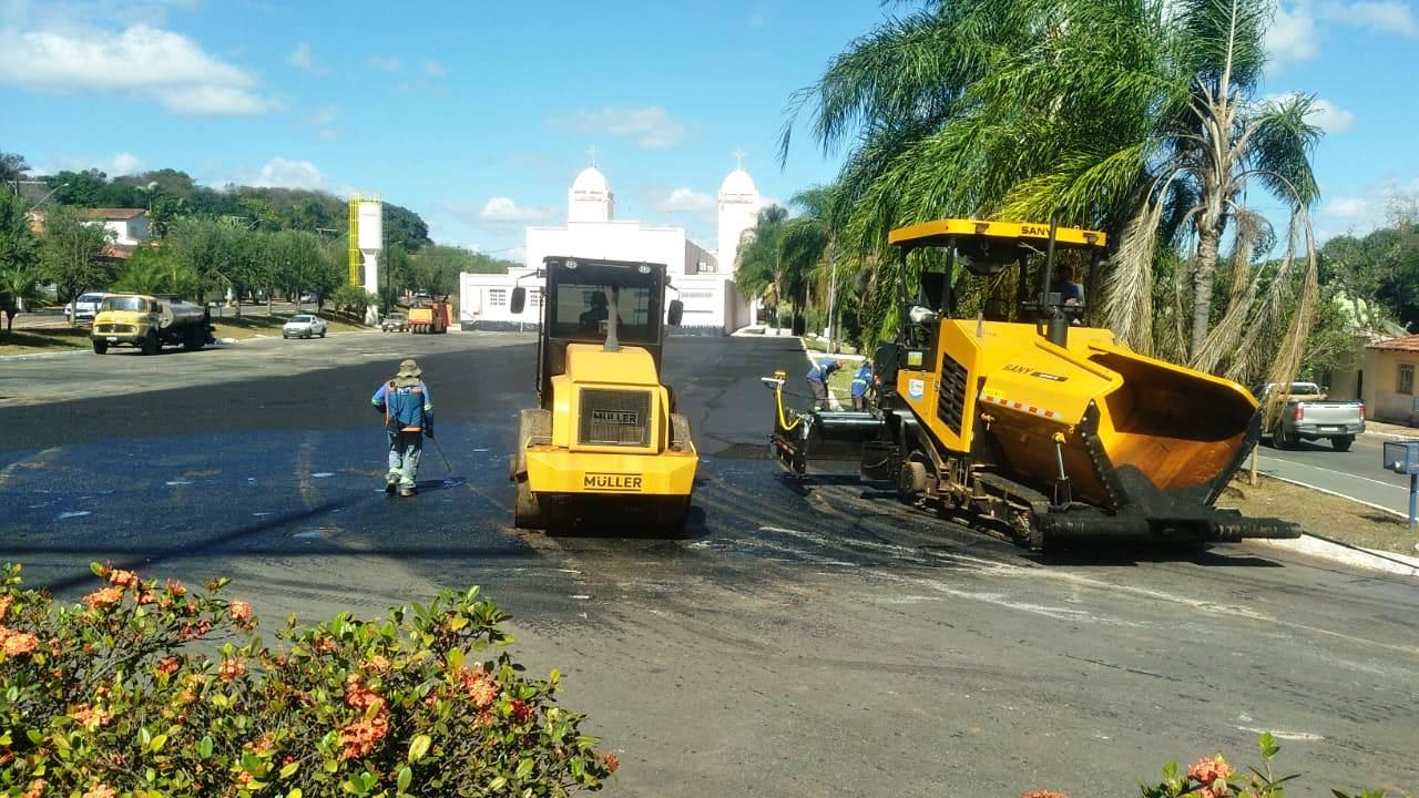 PREFEITURA DE VAZANTE INICIA OBRAS DE REVITALIZAÇÃO DA PRAÇA DO SANTUÁRIO