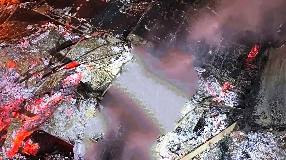 BOMBEIROS ENCONTRAM CORPO CARBONIZADO DE VÍTIMA DE INCÊNDIO EM PARACATU