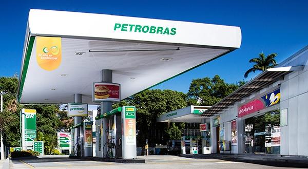 GOVERNO APONTA 'AUMENTOS INDEVIDOS' NO PREÇO DA GASOLINA EM MINAS E NO DF