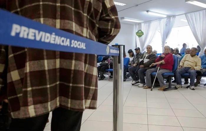 INSS É PROIBIDO DE EXIGIR PERÍCIA CONTÍNUA DE QUEM TEM AIDS, ALZHEIMER OU PARKINSON