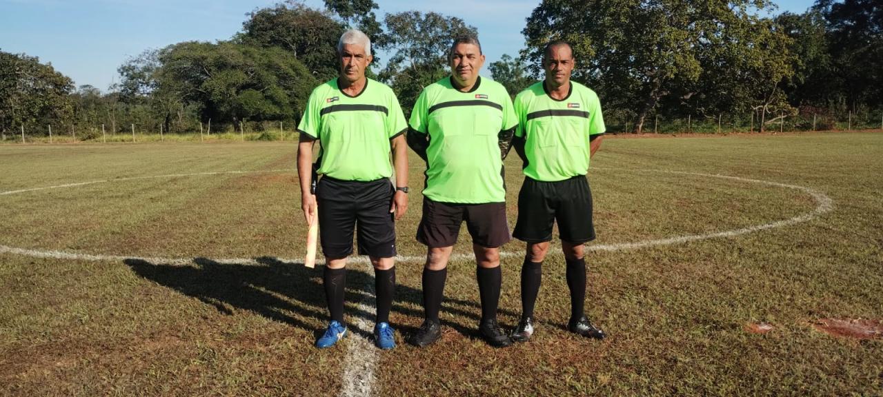 SECRETARIA DEFINE ARBITRAGENS PARA AS SEMIFINAIS DO CAMPEONATO RURAL DE VAZANTE