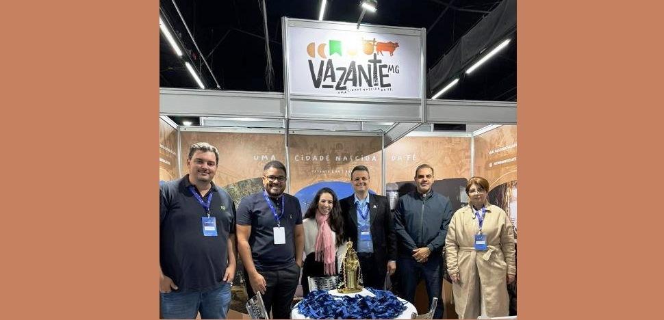 VAZANTE APRESENTA ATRATIVOS RELIGIOSOS DA CIDADE NA 18ª EXPOCATÓLICA