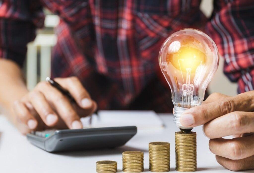 CONTA DE LUZ FICA MAIS CARA COM NOVA BANDEIRA TARIFÁRIA A PARTIR DE AGOSTO