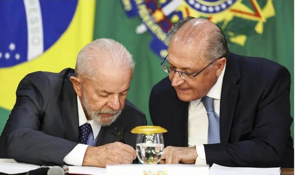 GOVERNO FINALIZA PLANO DE SOCORRO AOS SETORES AFETADOS PELO TARIFAÇO DE TRUMP