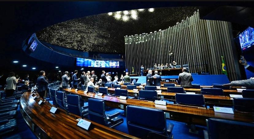 SENADO APROVA ISENÇÃO DO IMPOSTO DE RENDA PARA ATÉ DOIS SALÁRIOS MÍNIMOS