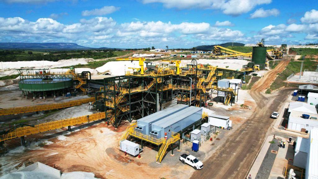 VALE DO LÍTIO PODE GERAR 7.500 EMPREGOS ATÉ 2026 EM MINAS GERAIS