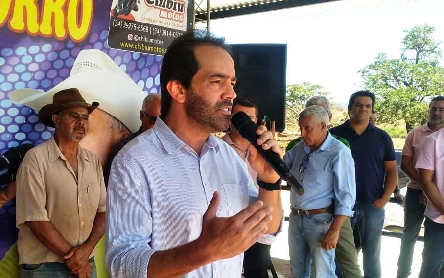 PREFEITO DE VAZANTE DECRETA SITUAÇÃO DE EMERGÊNCIA POR INCÊNDIOS FLORESTAIS NO MUNICÍPIO