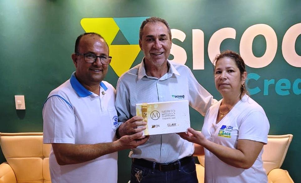 SICOOB CREDIVAZ É ELEITO PELA 17ª VEZ NA VOTAÇÃO POPULAR DOS DESTAQUES CDL/VAZANTE