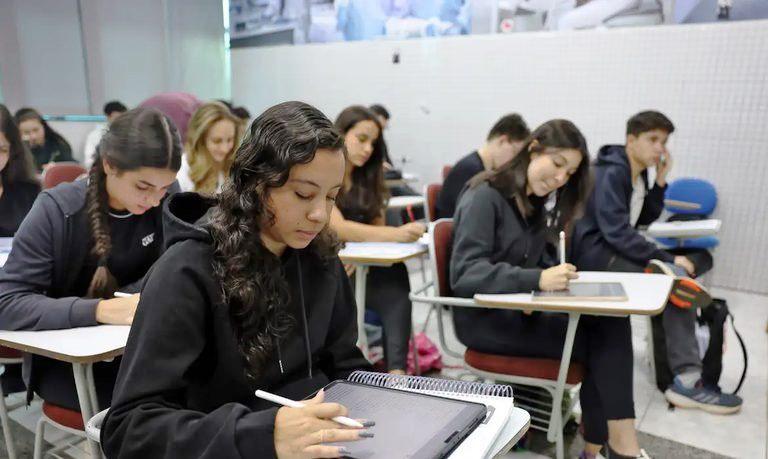 VAZANTE TEM 725 ESTUDANTES INSCRITOS PARA AS PROVAS DO ENEM/2025
