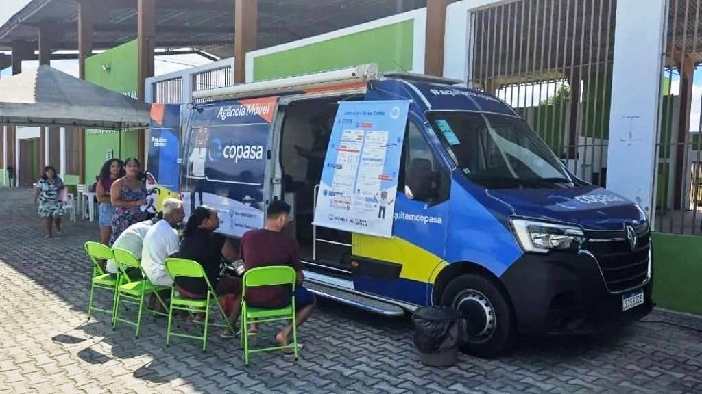 AGÊNCIA MÓVEL DA COPASA VAI FACILITAR ATENDIMENTO AOS CLIENTES EM VAZANTE