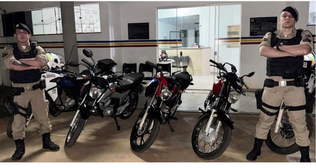POLÍCIA MILITAR PRENDE MOTOCICLISTAS POR DIREÇÃO PERIGOSA EM VAZANTE