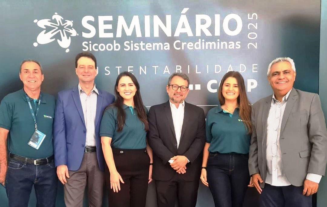 REPRESENTANTES DO SICOOB CREDIVAZ PARTICIPAM DE SEMINÁRIO SOBRE SUSTENTABILIDADE NO COOPERATIVISMO