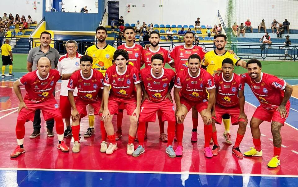 PREFEITURA DE VAZANTE INICIA PROJETO DE VALORIZAÇÃO DE ATLETAS LOCAIS COM EQUIPE DE FUTSAL