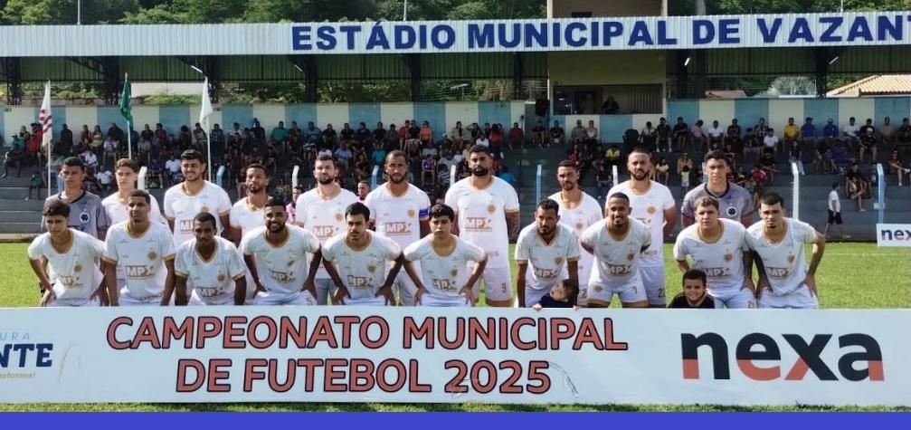 CRUZEIRINHO É CAMPEÃO INVICTO DO 45º CAMPEONATO MUNICIPAL DE VAZANTE