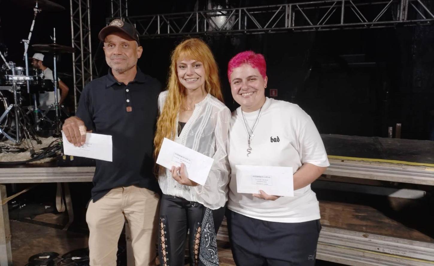 TRÊS INTÉRPRETES DE VAZANTE JÁ GARANTIRAM CLASSIFICAÇÃO PARA A FINAL DO FESTIVAZ 2025