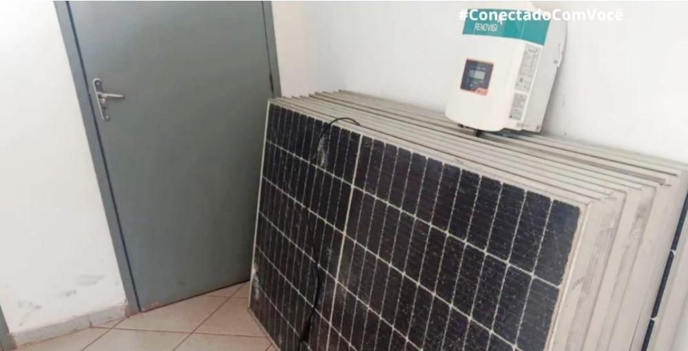 AUTOR DE FURTO DE EQUIPAMENTOS DE ENERGIA SOLAR E RECEPTADOR SÃO PRESOS EM VAZA