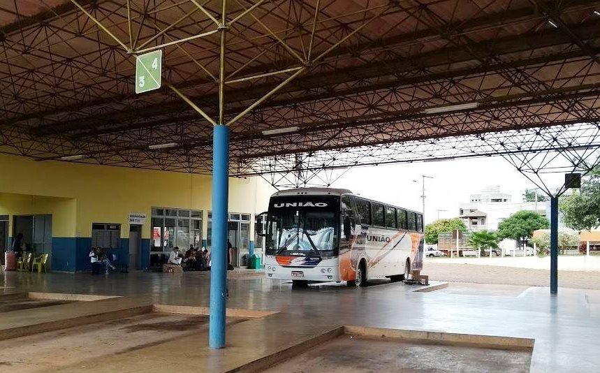 HOMEM É PRESO POR TENTATIVA DE LATROCÍNIO NO TERMINAL RODOVIÁRIO DE COROMANDEL